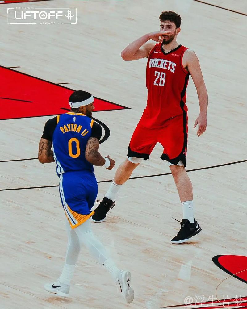 4月29日季后赛:火箭对决勇士 格林高光时刻 4月29日季后赛:火箭对决勇士 格林高光时刻